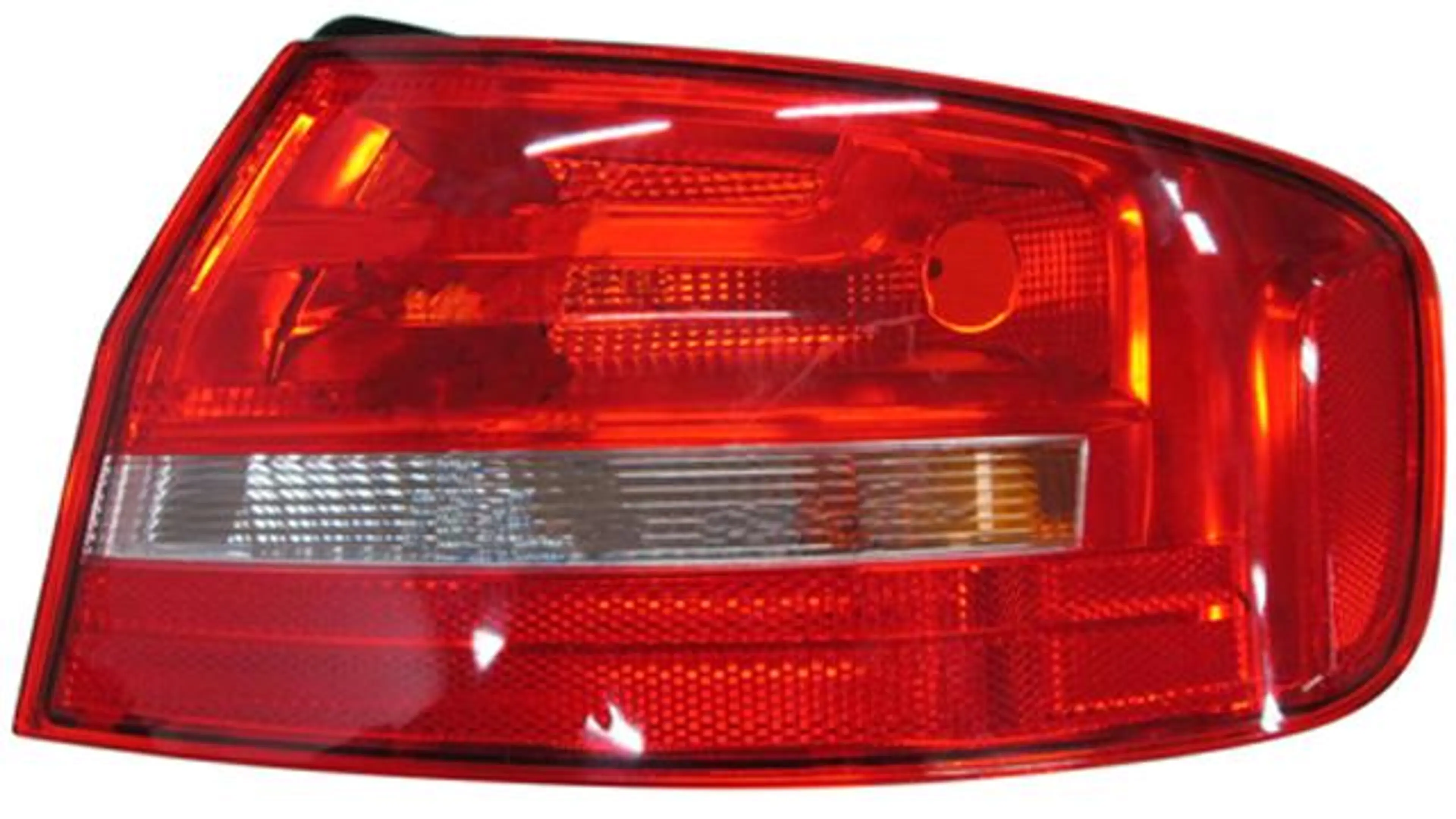 G.OP.TRAS.IZQ.EXTERIOR AUDI  A4  4P