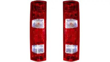 GR.OPTICO TRAS.DCHO.BLANCO-ROJO