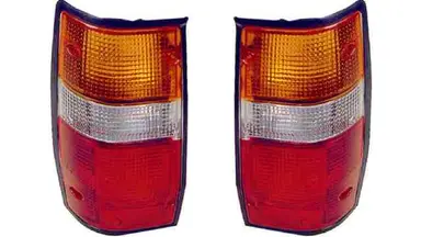 PIL.TRAS.IZDO.-AMBAR-ROJO