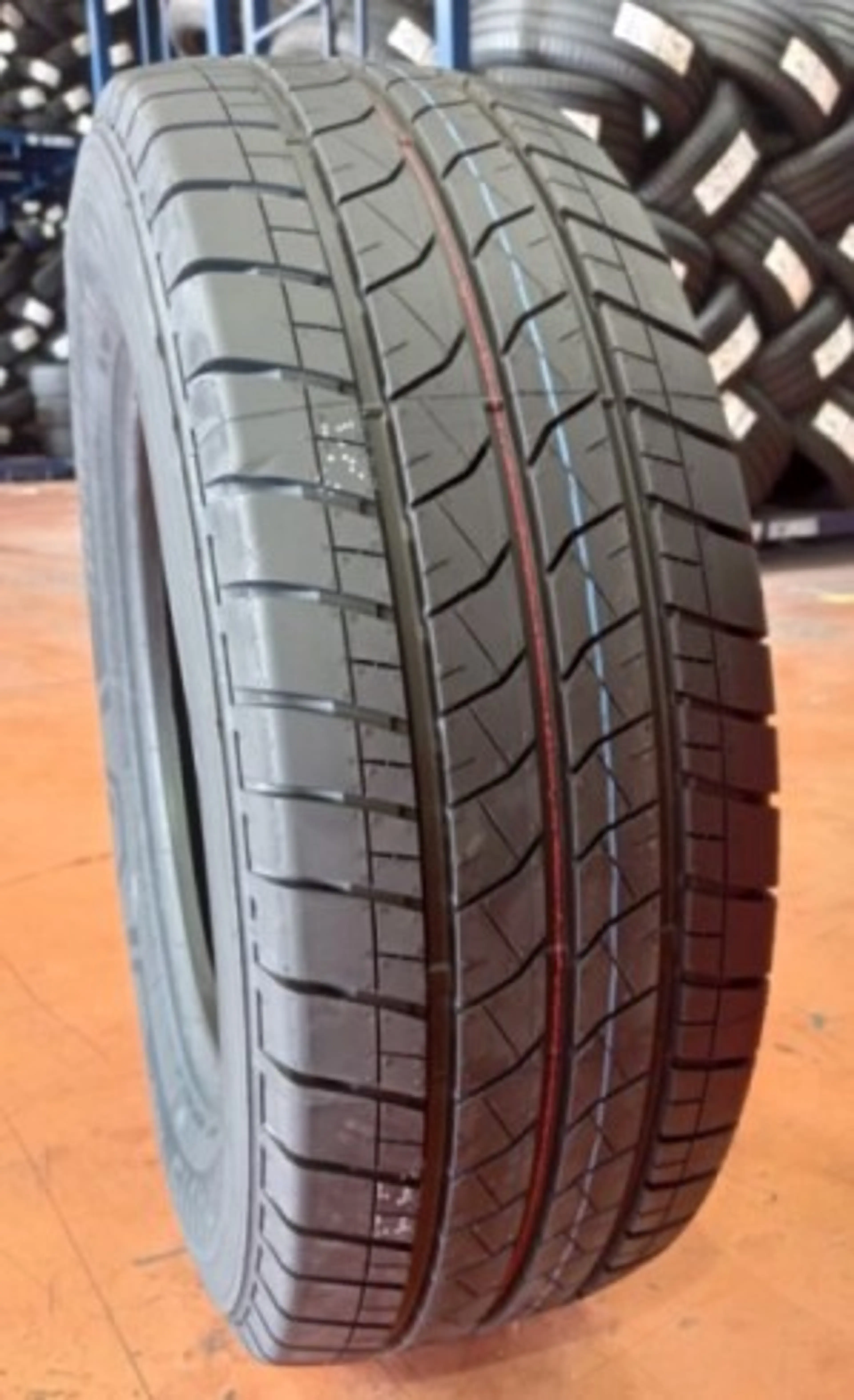 215/65R16C 106/104T R660ECO DURAVIS