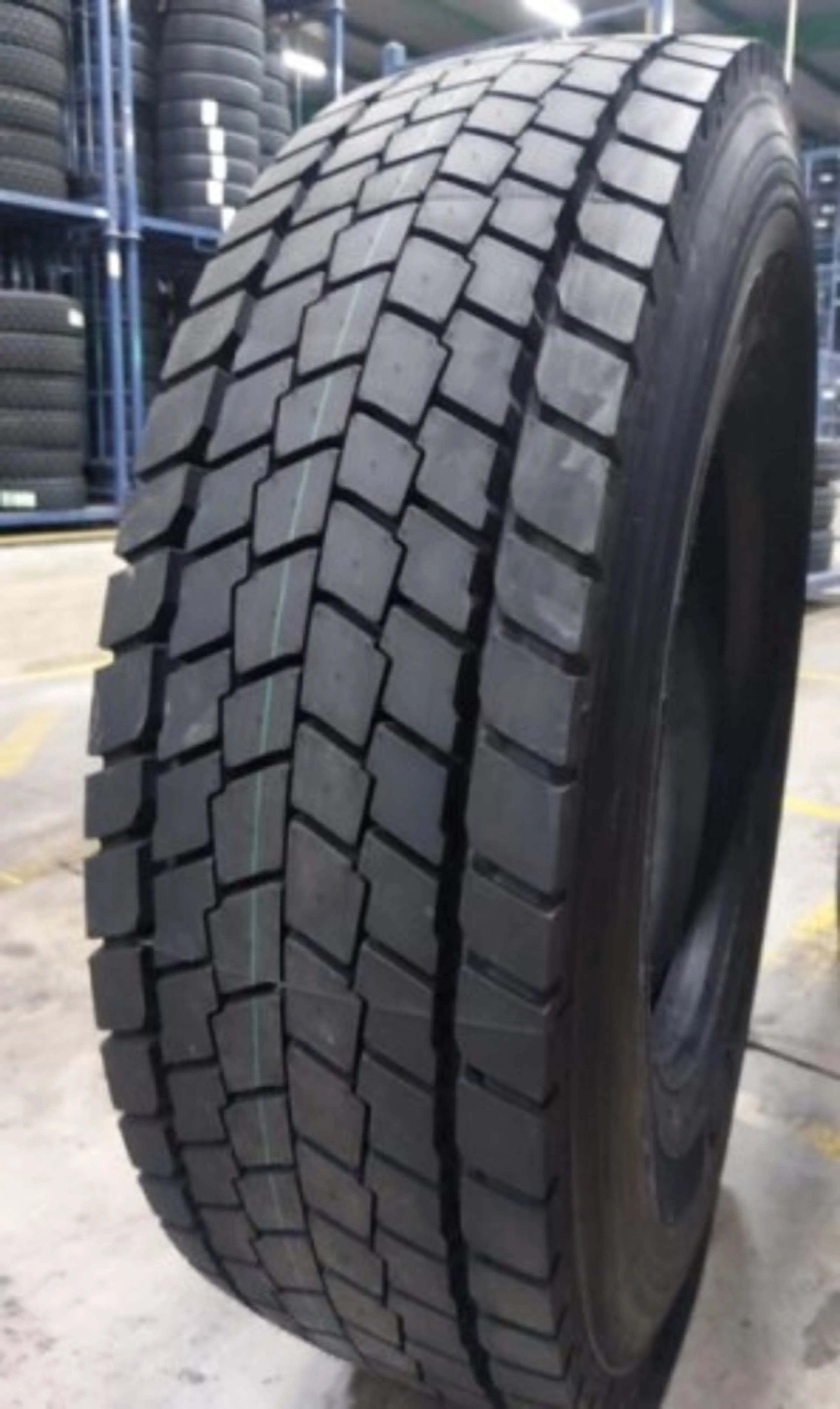 315/80R22,5 156/150L(154M/150M) KMA