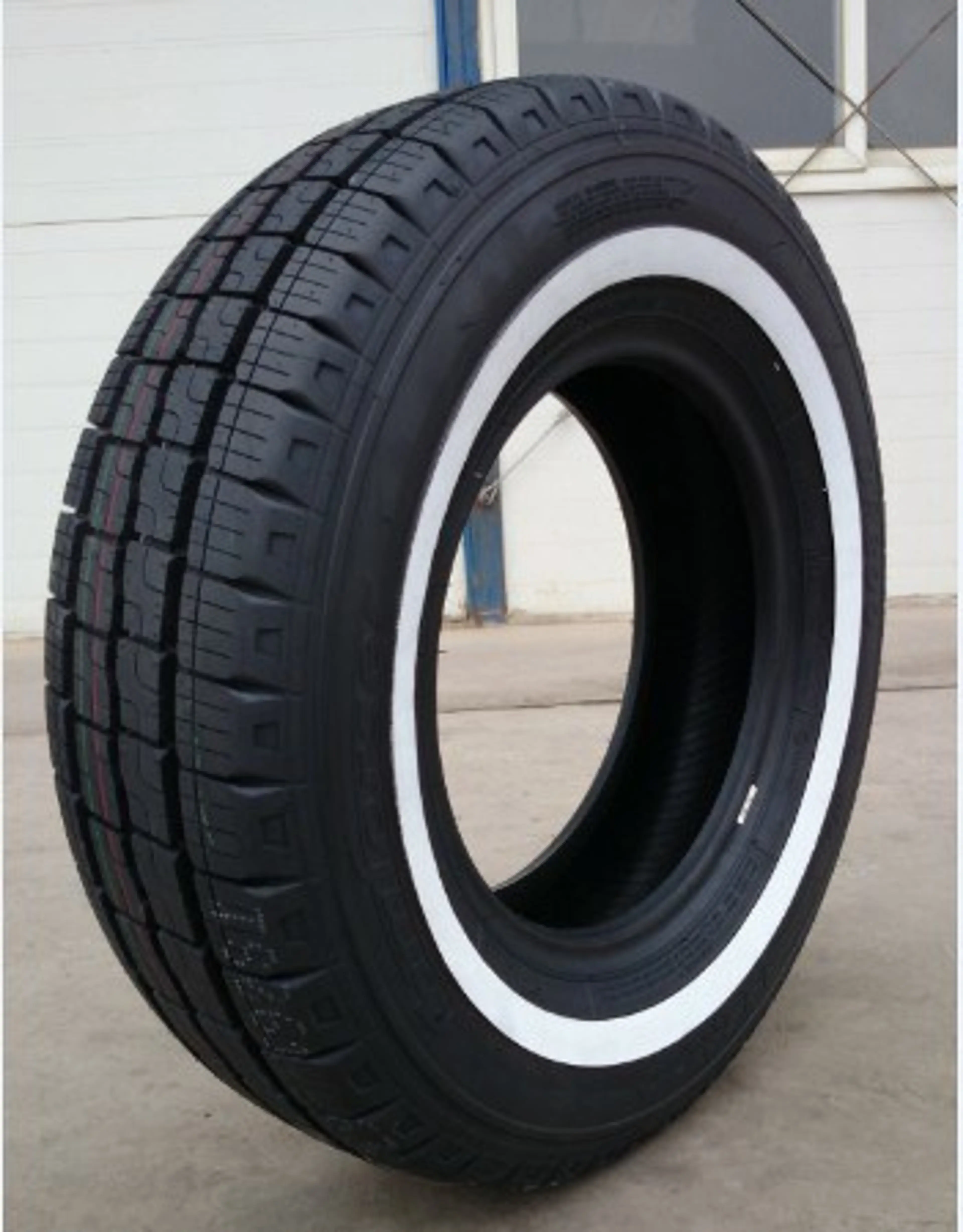 205/75R14C 109/107R CF300 BANDA BLA