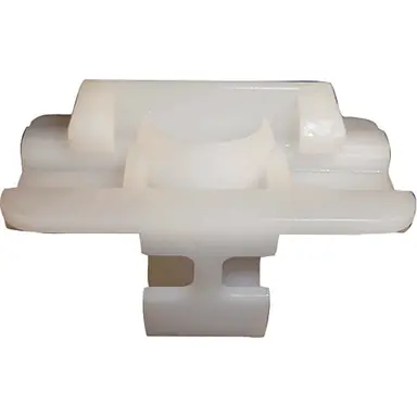 FIJ.MOLDURA LATERAL MB W212